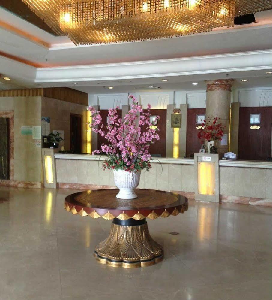 Qingpu Family Hotel เซี่ยงไฮ้ ภายนอก รูปภาพ
